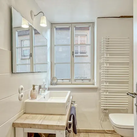 Amalie Apartment *